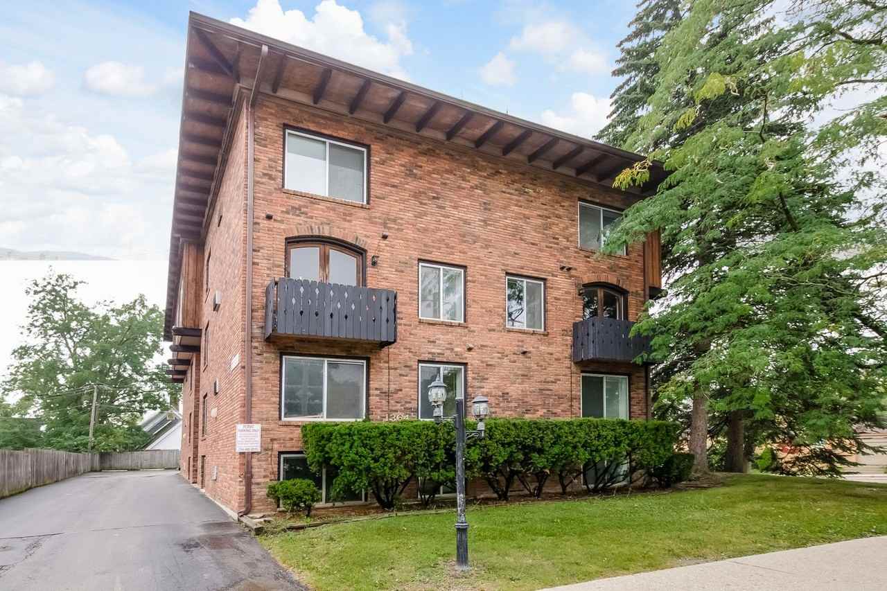 The Chalet - Photo 5 of 24