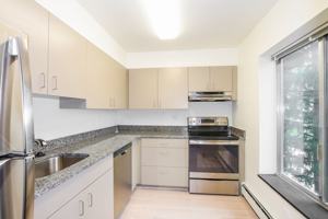 featured image of 1364 Geddes Ave