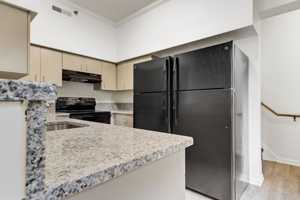 featured image of 616 Monroe St