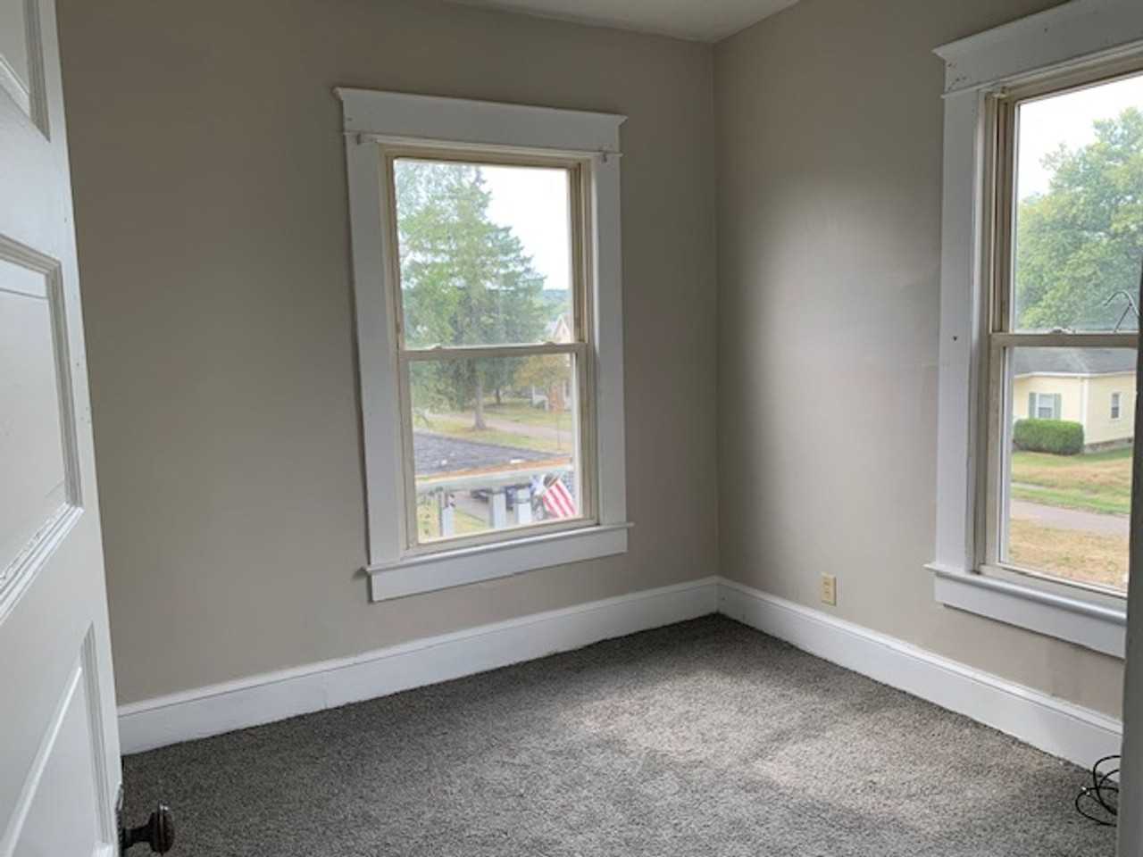 712 -716 Homewood - Photo 3 of 8