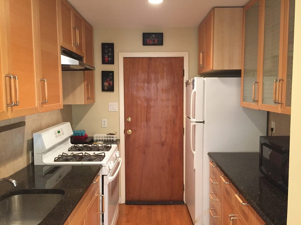 2201 Strahle St - Photo 2 of 17