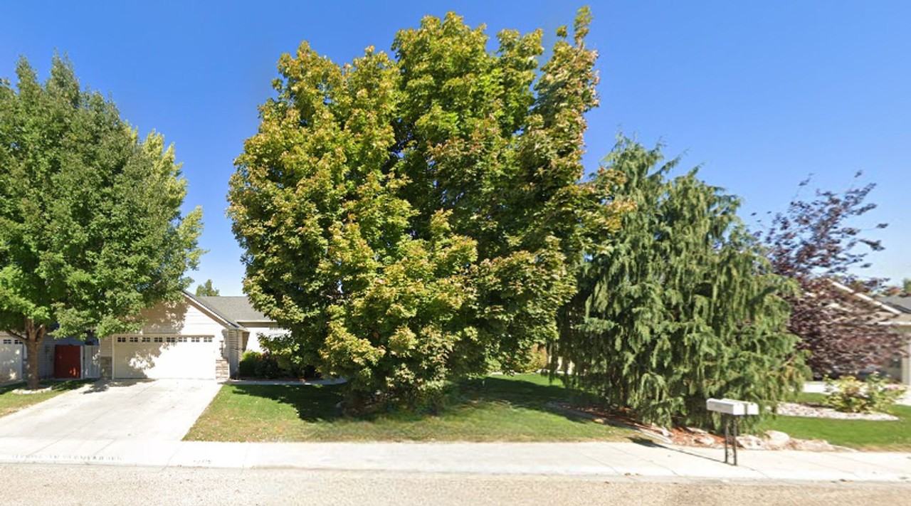 2715 Autumncrest Street