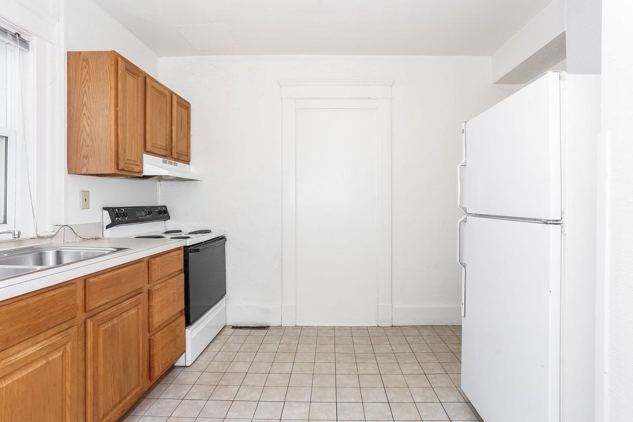 S University Ave - Photo 5 of 23