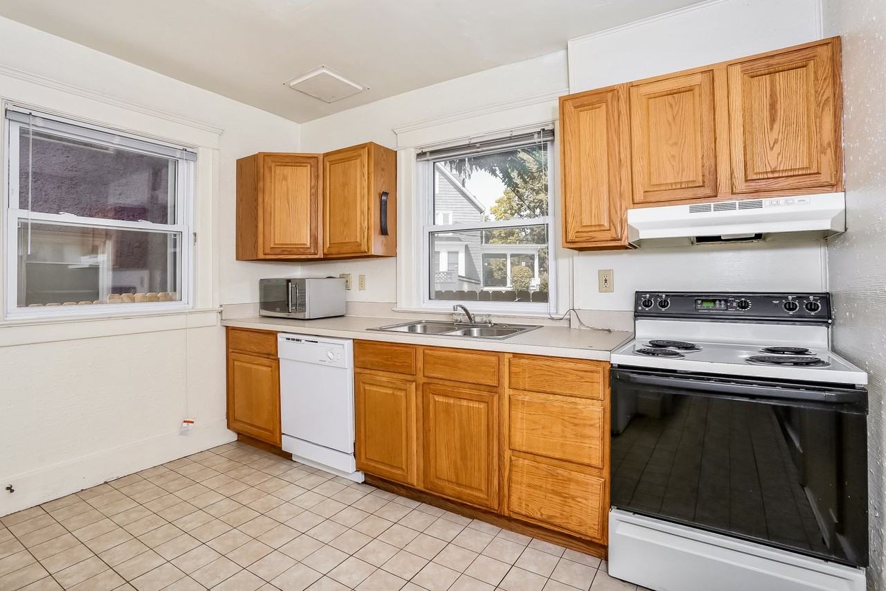 S University Ave - Photo 6 of 23