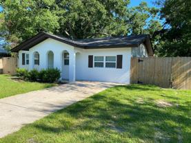 206 Woodland Cir - Photo 1 of 1