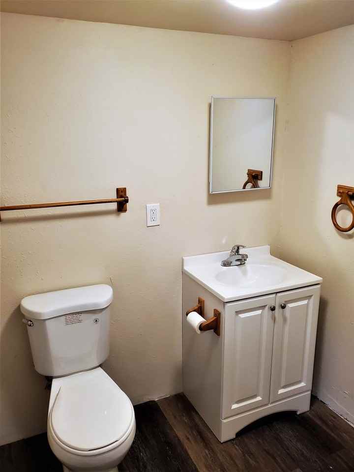 627 W Spofford Ave - Photo 7 of 16