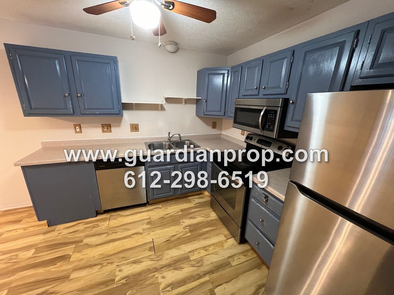 2490 Woodbridge St - Photo 2 of 14