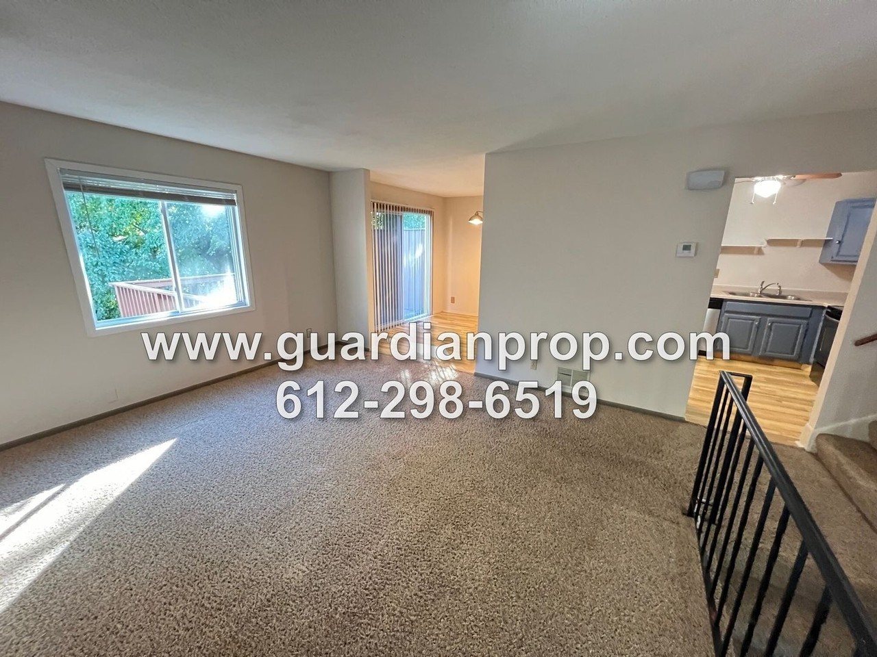 2490 Woodbridge St - Photo 5 of 14
