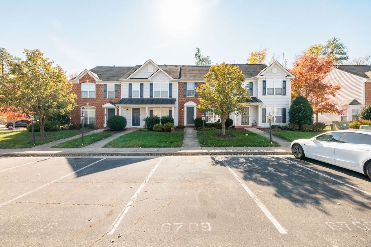 6709 N Grand Brook Cir - Photo 4 of 43