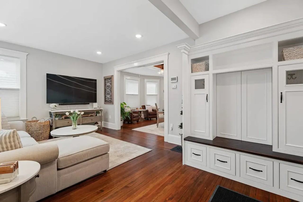 20 Hobart St - Photo 5 of 33