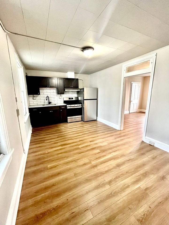 34 S SECOND STREET - Photo 3 of 6