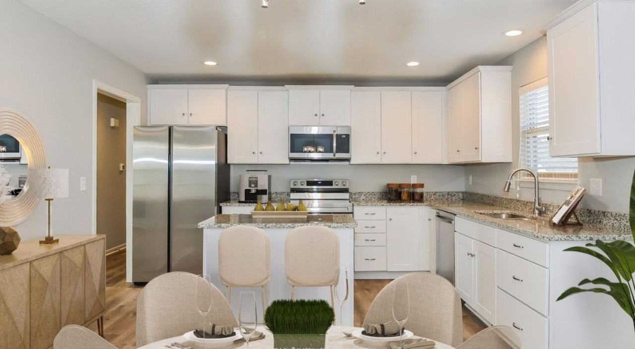 703 Summer Dawn Cir - Photo 4 of 10