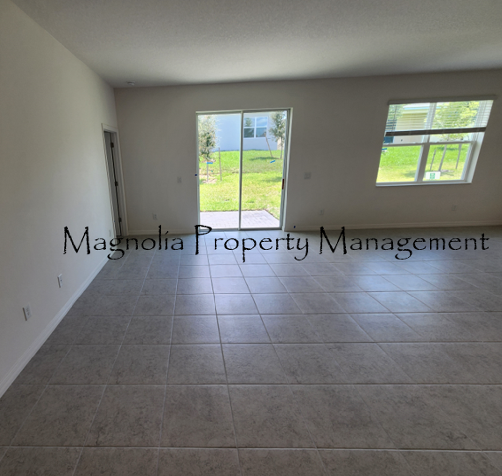 768 Richmond Estate Ave - Photo 2 of 12