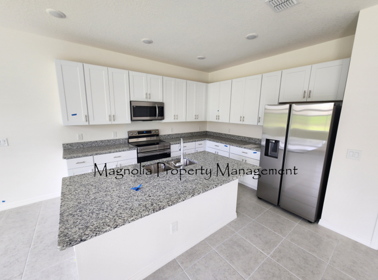 768 Richmond Estate Ave - Photo 5 of 12