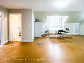 811 E 6th St Uppr #UPPER - Photo 1 of 1
