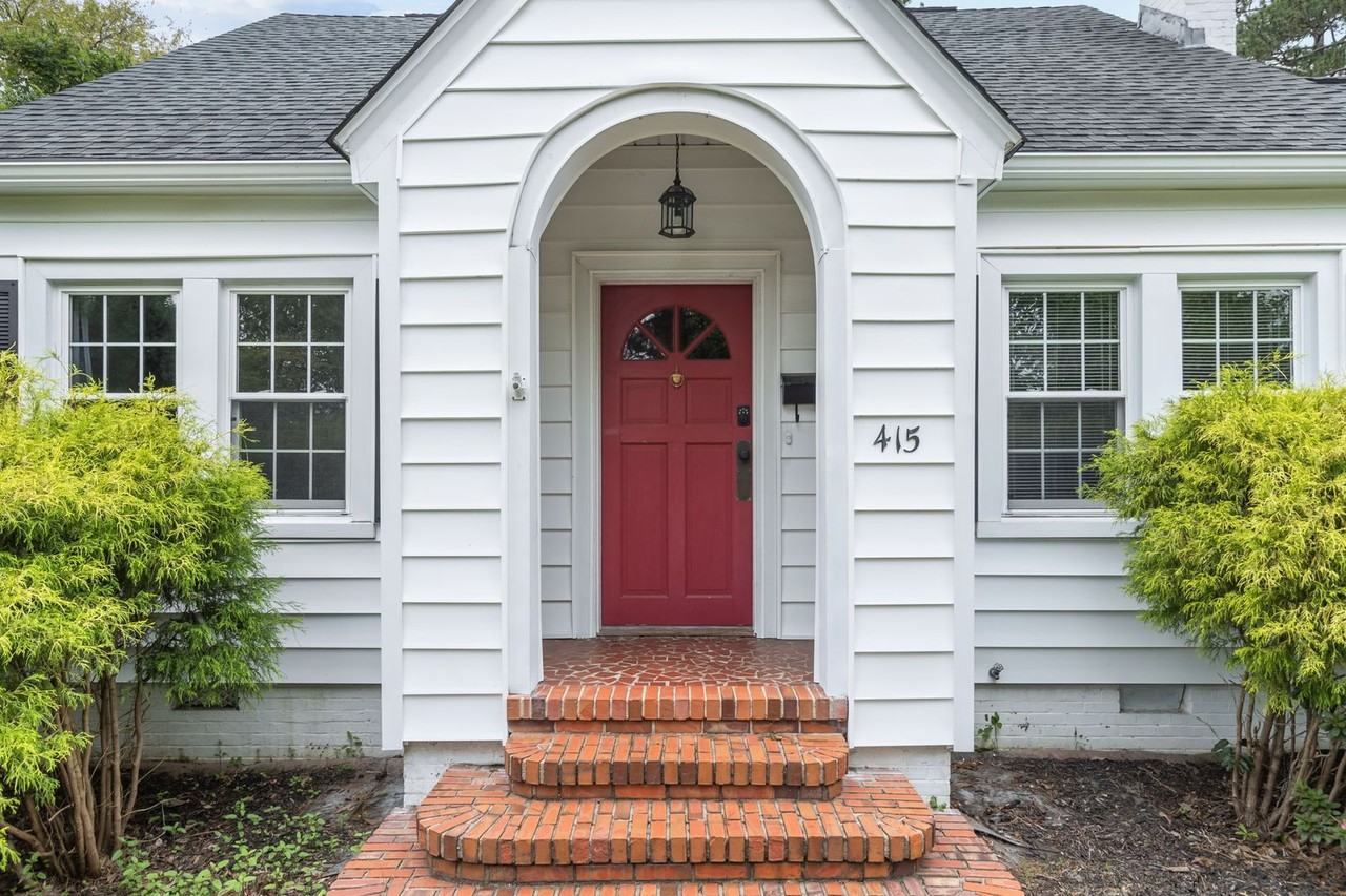 415 Cape Fear Ave - Photo 4 of 44