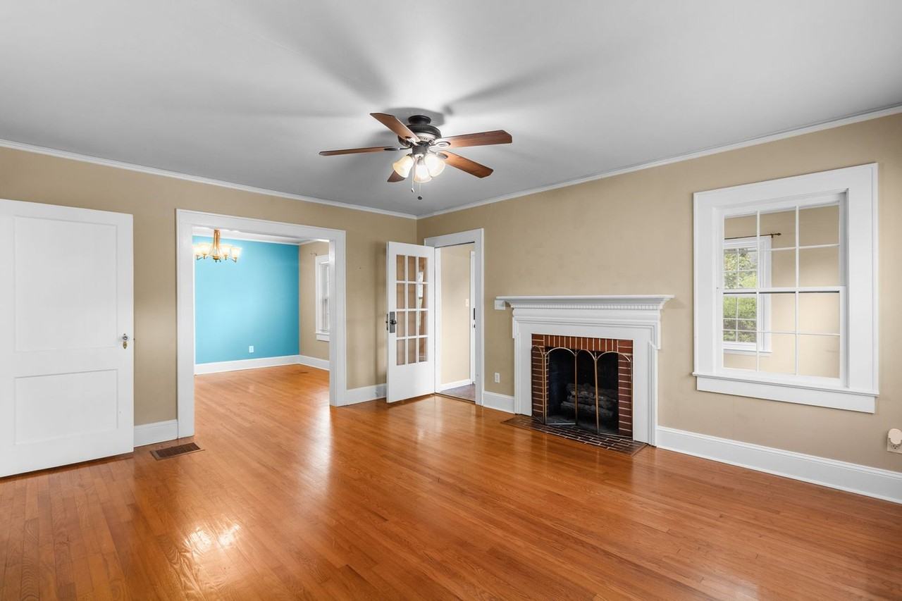 415 Cape Fear Ave - Photo 5 of 44