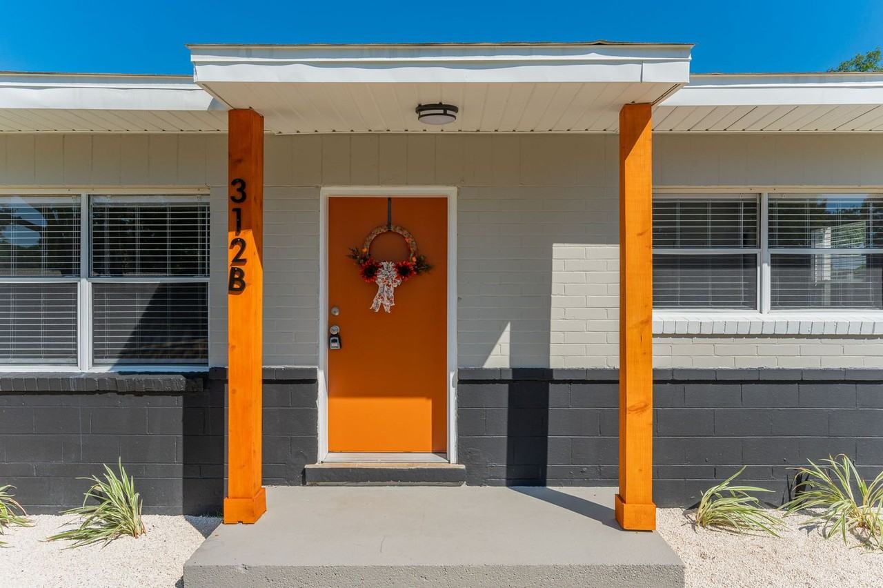 312 Washington Ave Apt B - Photo 4 of 22