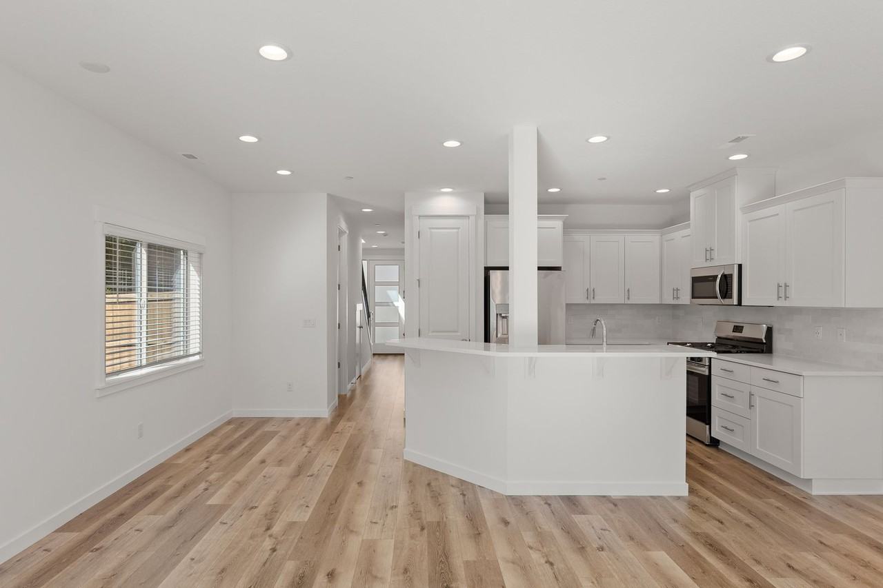 16740 16740 SE Rebstock Ln - Photo 7 of 28