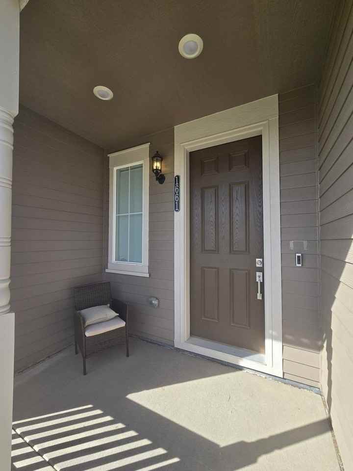 1661 Marquette Aly - Photo 4 of 50