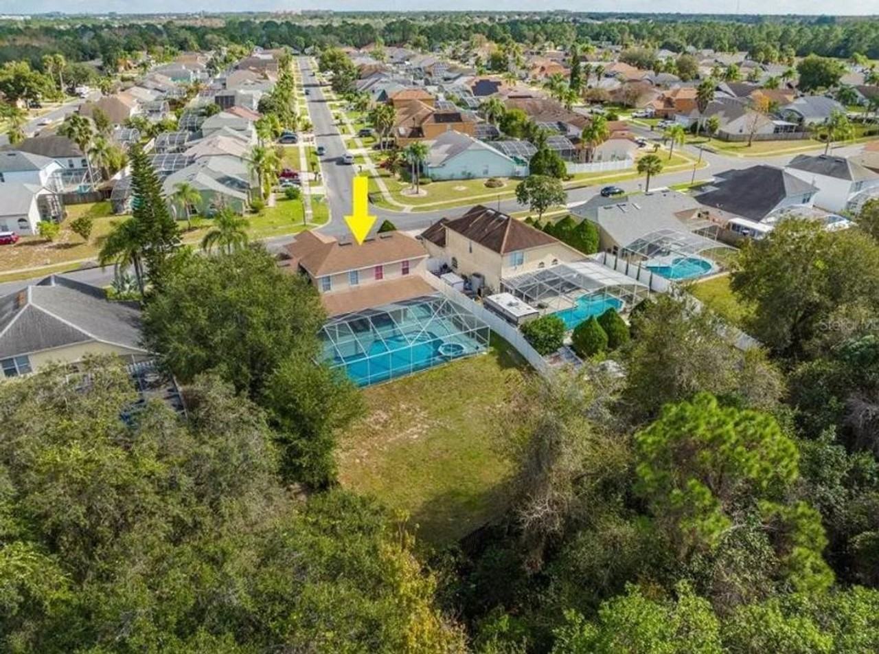 2871 Picadilly Cir - Photo 3 of 40