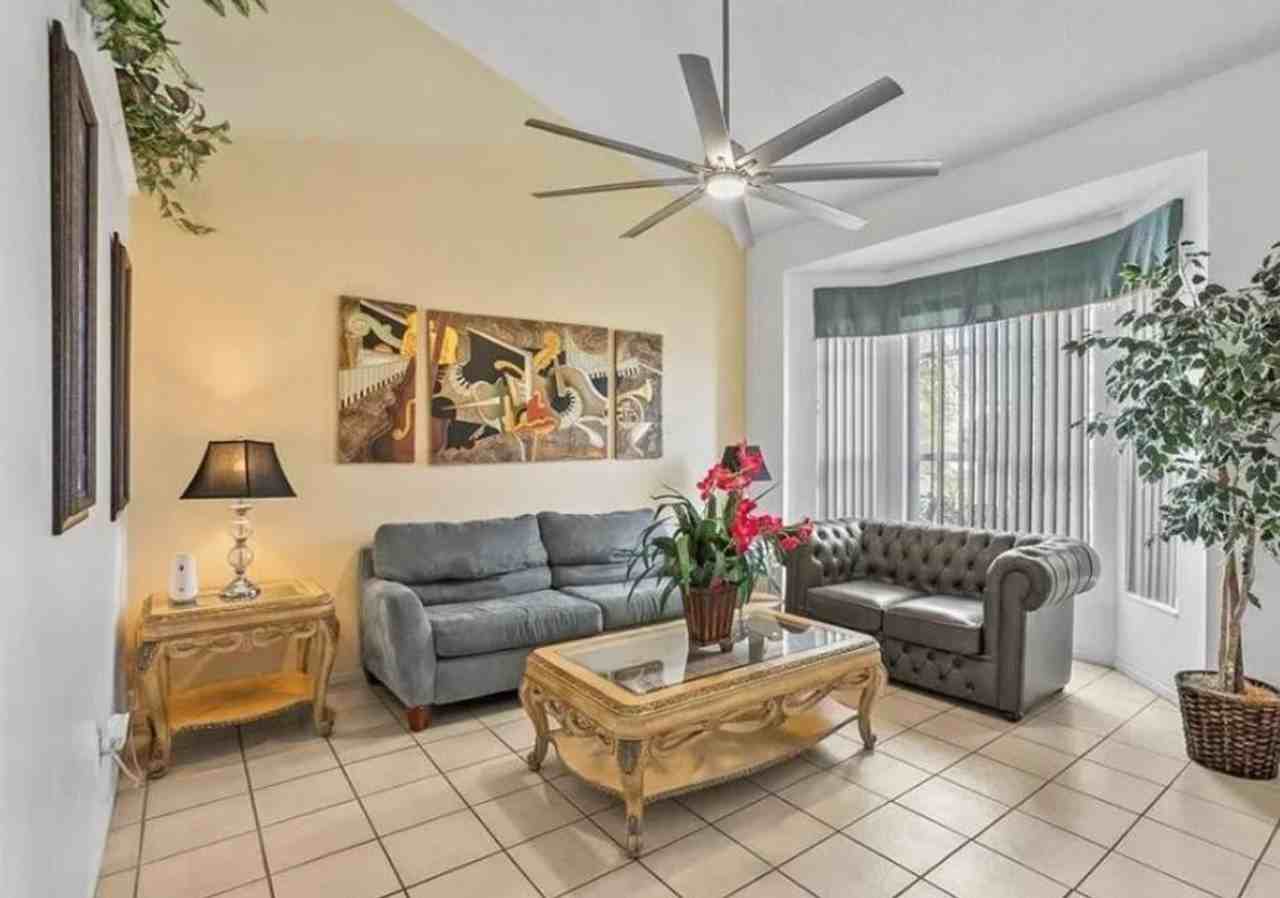 2871 Picadilly Cir - Photo 6 of 40