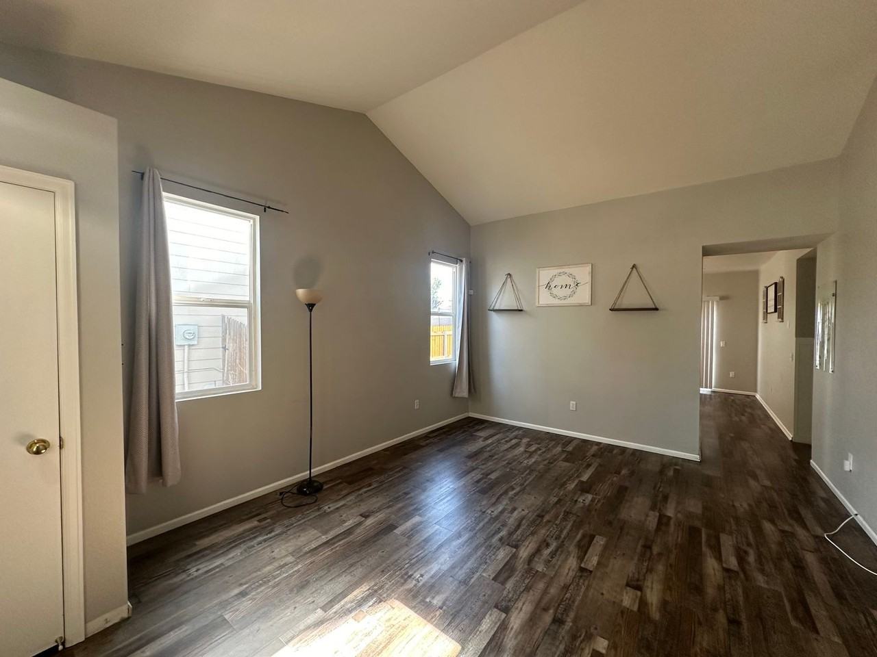5196 Mountain Air Cir - Photo 3 of 14