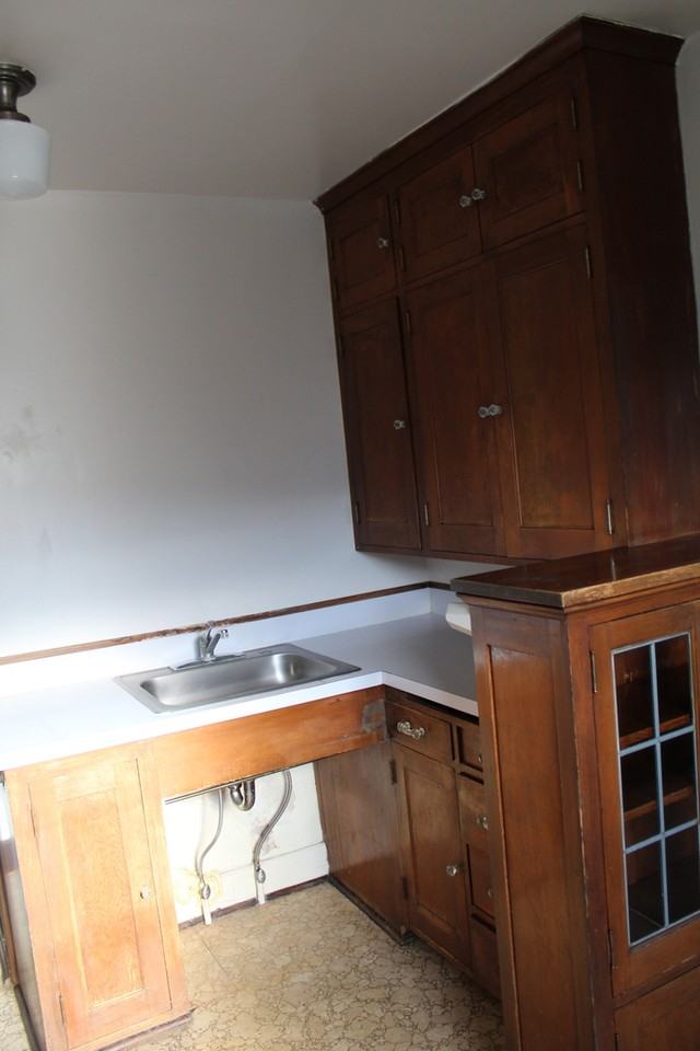 524 N Eldorado Ave - Photo 6 of 10