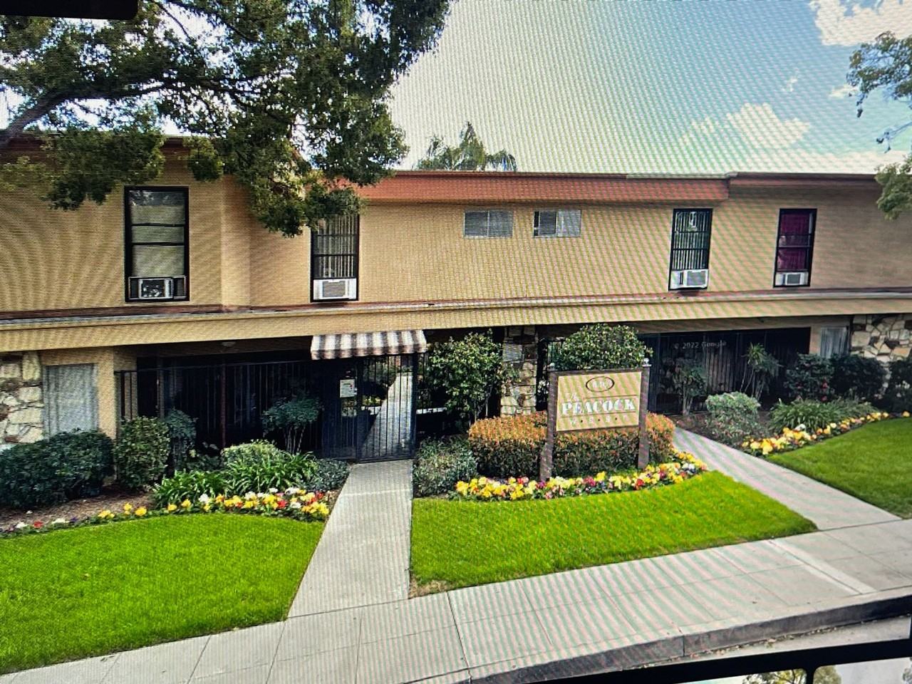 052 - Peacock West - Photo 7 of 7