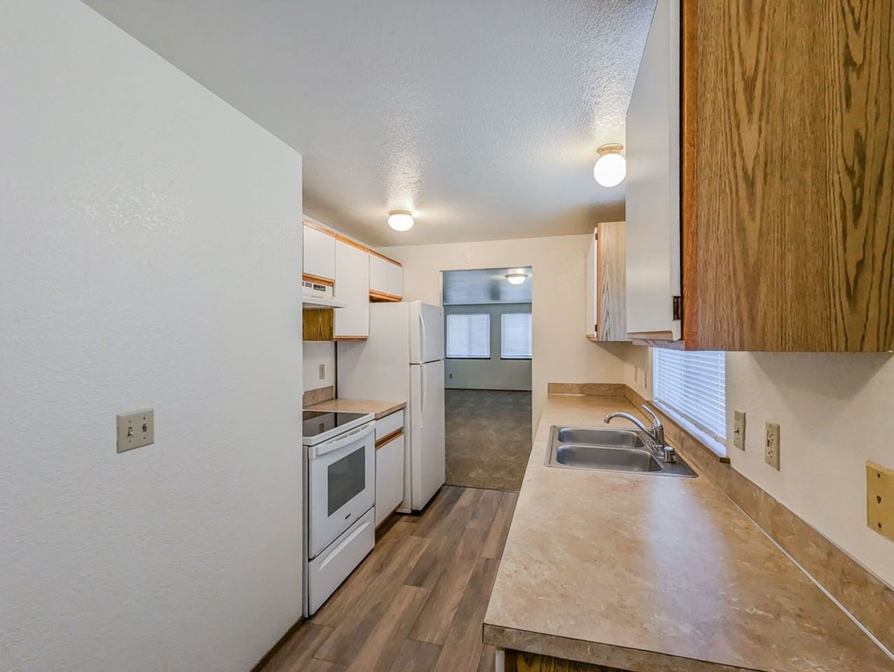 9724 272nd Pl NW - Photo 2 of 9