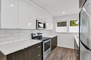 featured image of 1875 Ne 2nd Ave