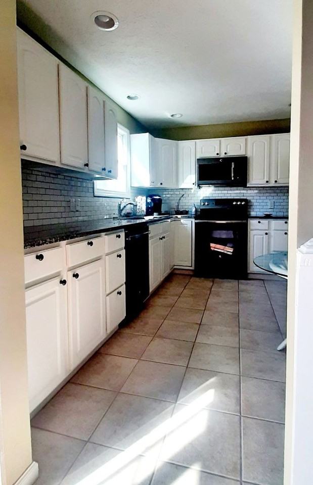 287 Palisades Dr - Photo 3 of 26