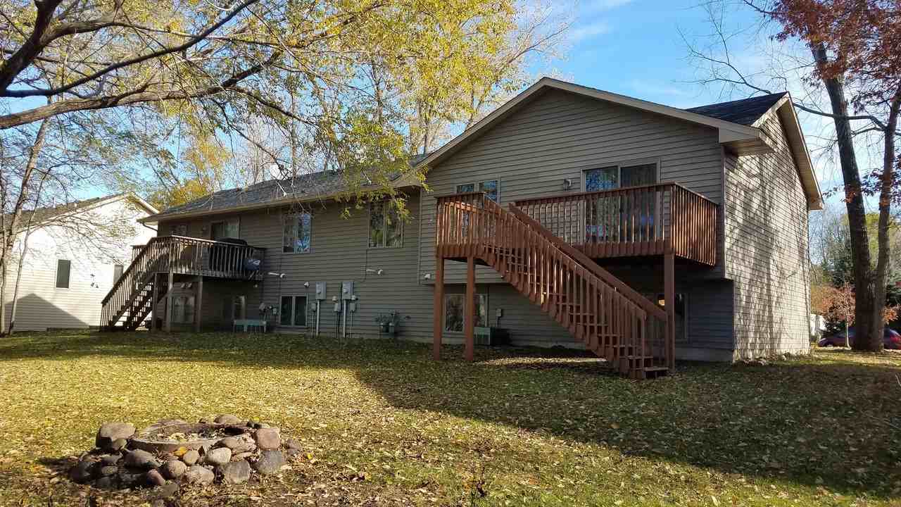 519 4th St N - Photo 3 of 31