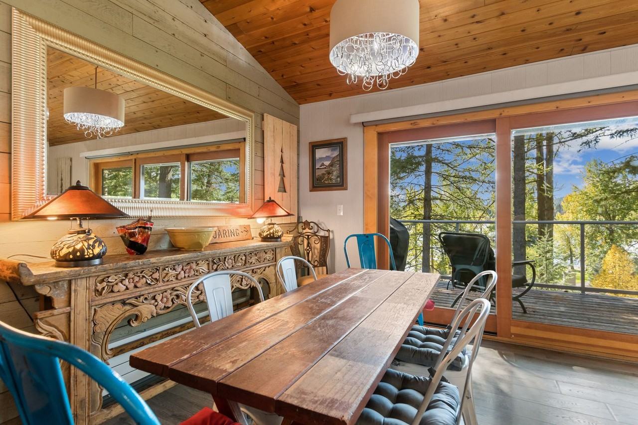 300 Bay Point Dr - Photo 5 of 24