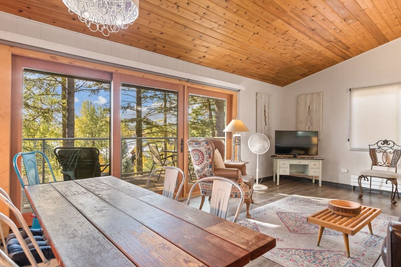 300 Bay Point Dr - Photo 6 of 24