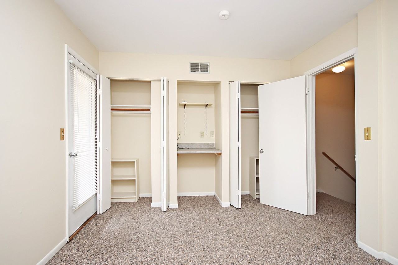 1309 Wertland St #D2 - Photo 7 of 11