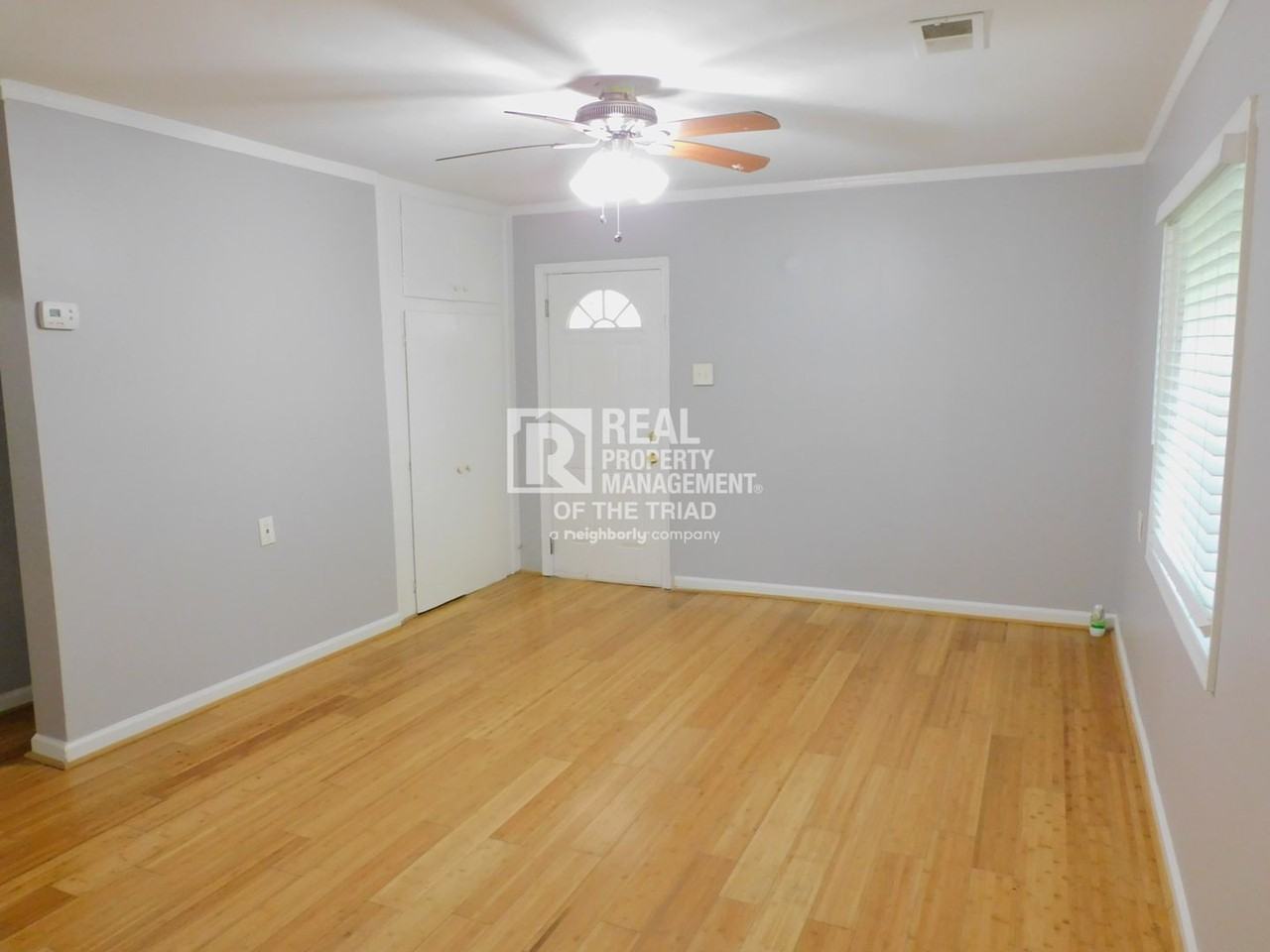 1814 Mccormick St - Photo 3 of 14