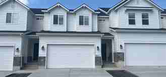 841 N Hilltop Dr - Photo 1 of 1