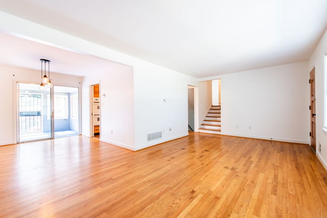 1322 Trevilian Way - Photo 3 of 19