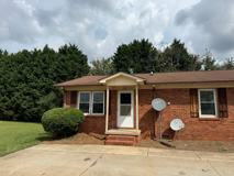 2233 Rose St - Photo 1 of 1