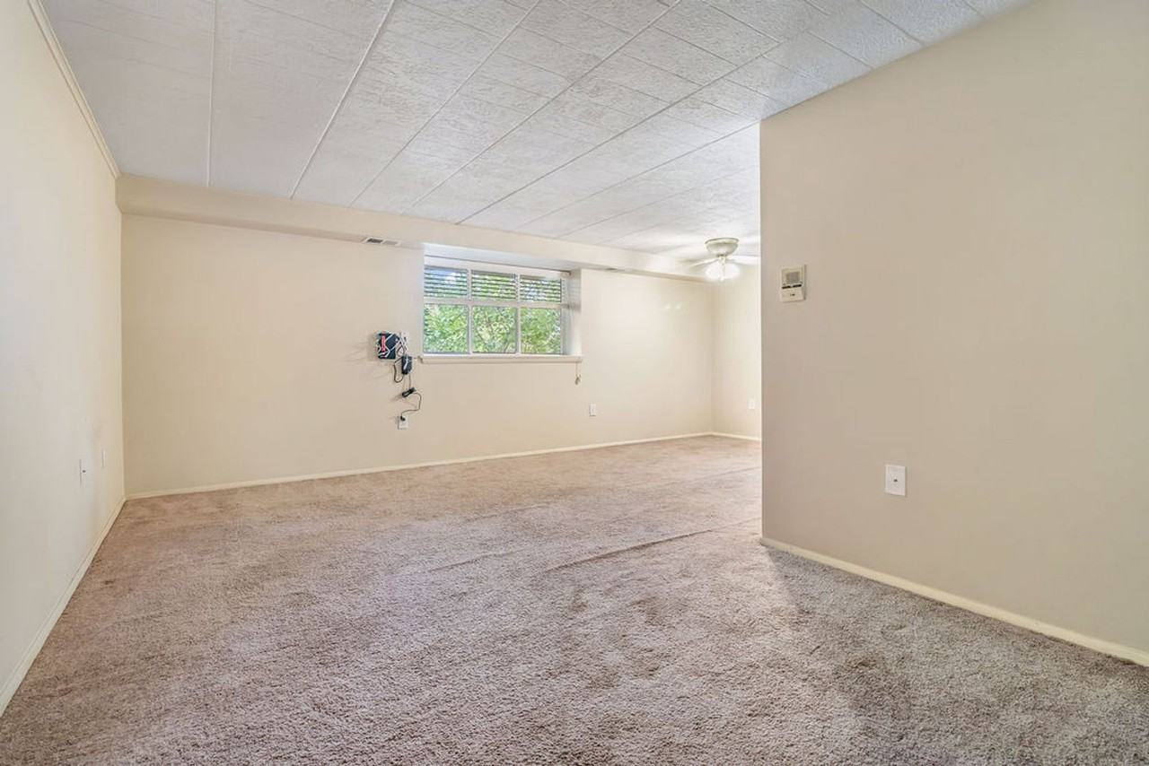 27503 Evergreen Run - Photo 2 of 20