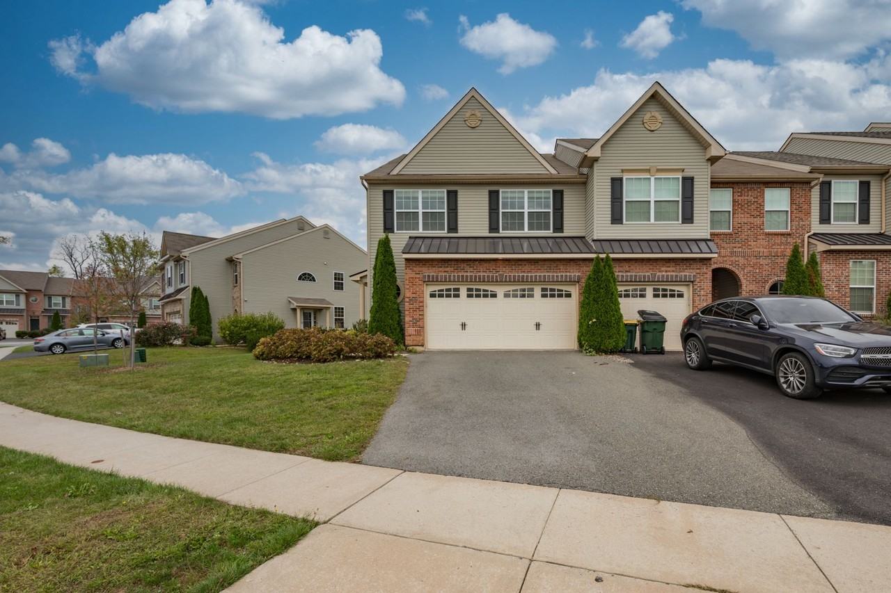 245 Snapdragon Way - Photo 2 of 45