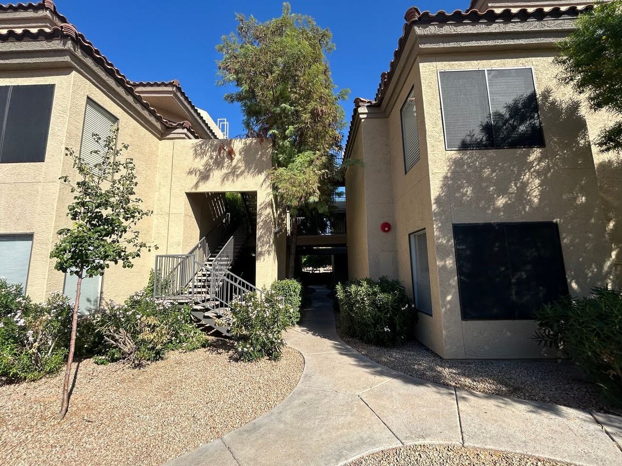 4925 E Desert Cove Ave #227