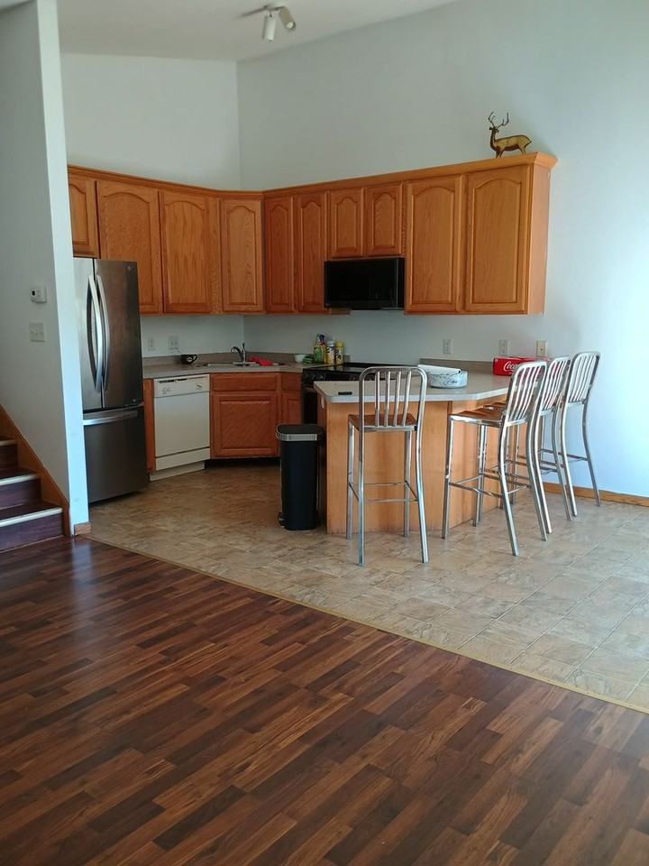 1409 S Trail Cir - Photo 2 of 20