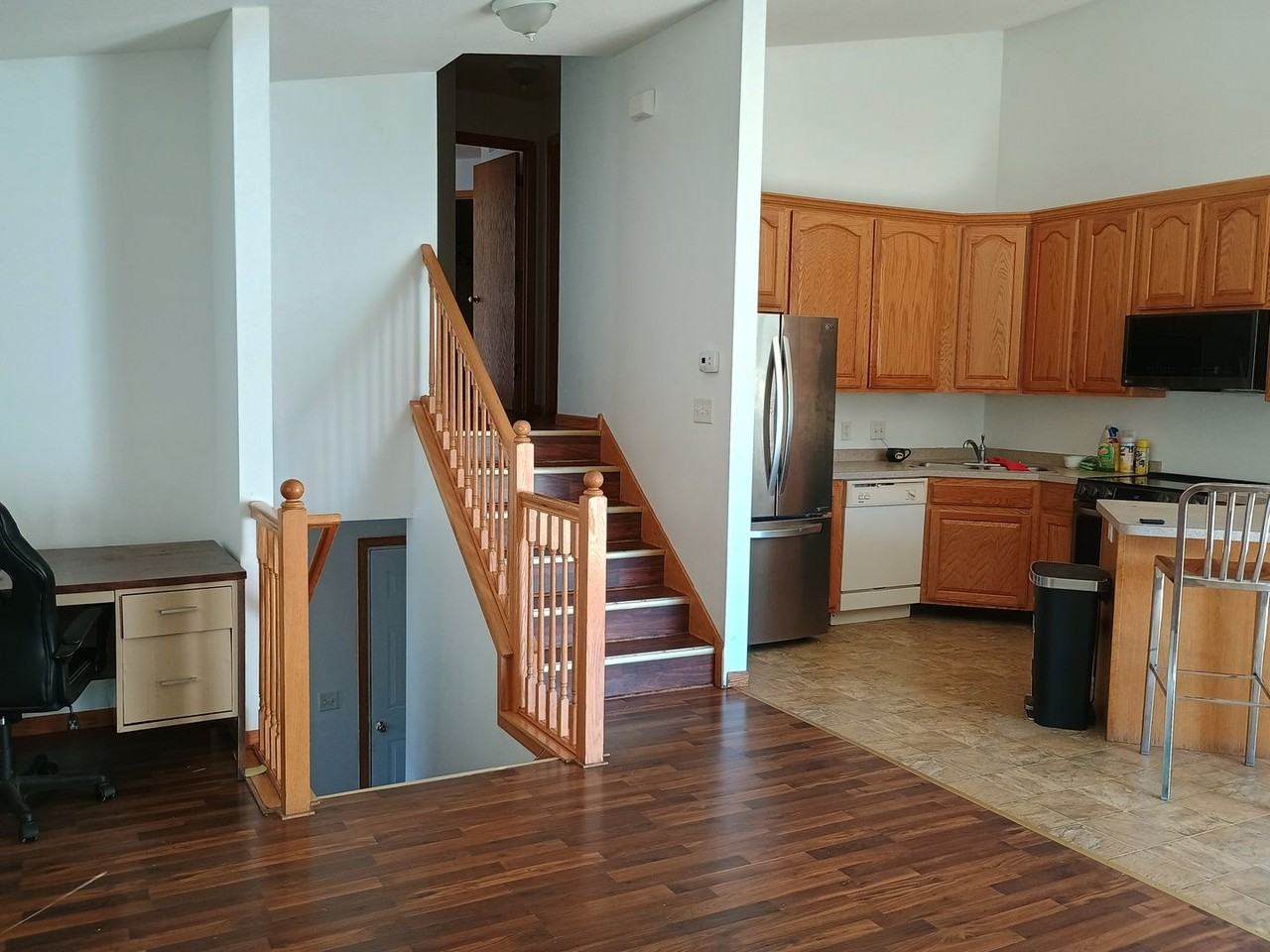 1409 S Trail Cir - Photo 3 of 20