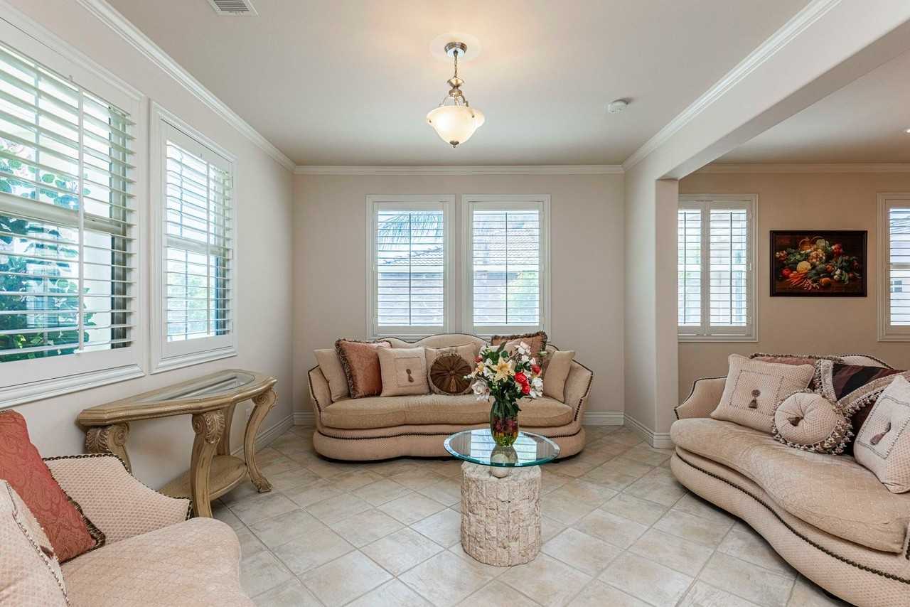 10514 Boboli Dr - Photo 3 of 28