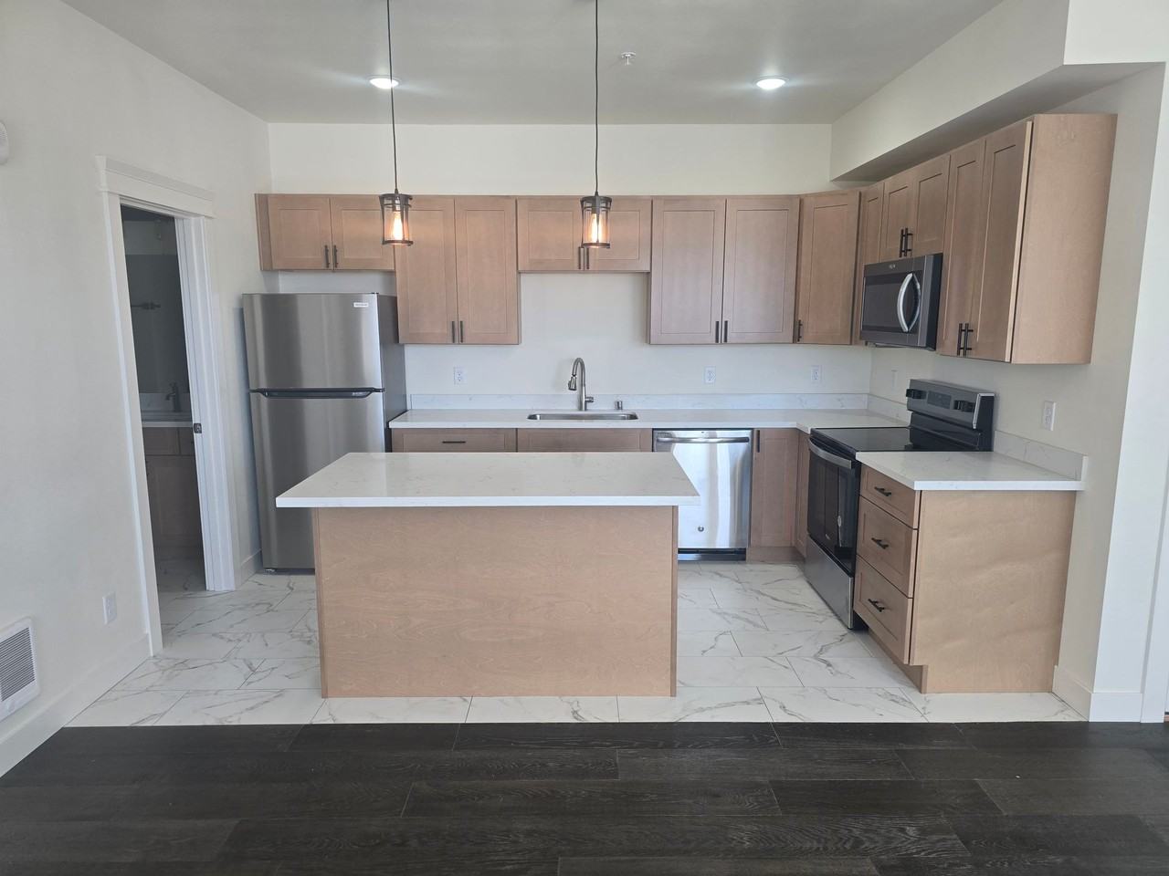 Bristol - Photo 3 of 13