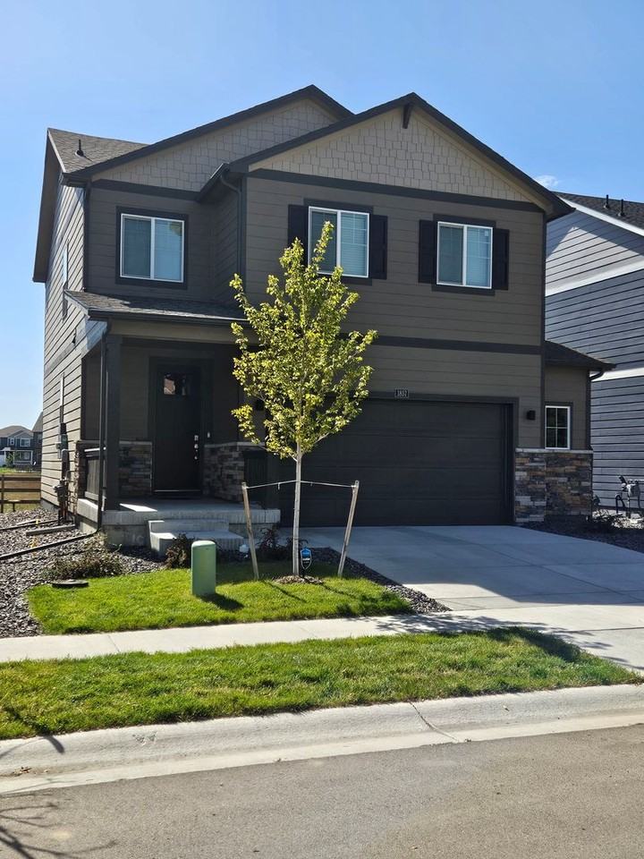 1857 Floating Leaf Dr - Photo 2 of 14