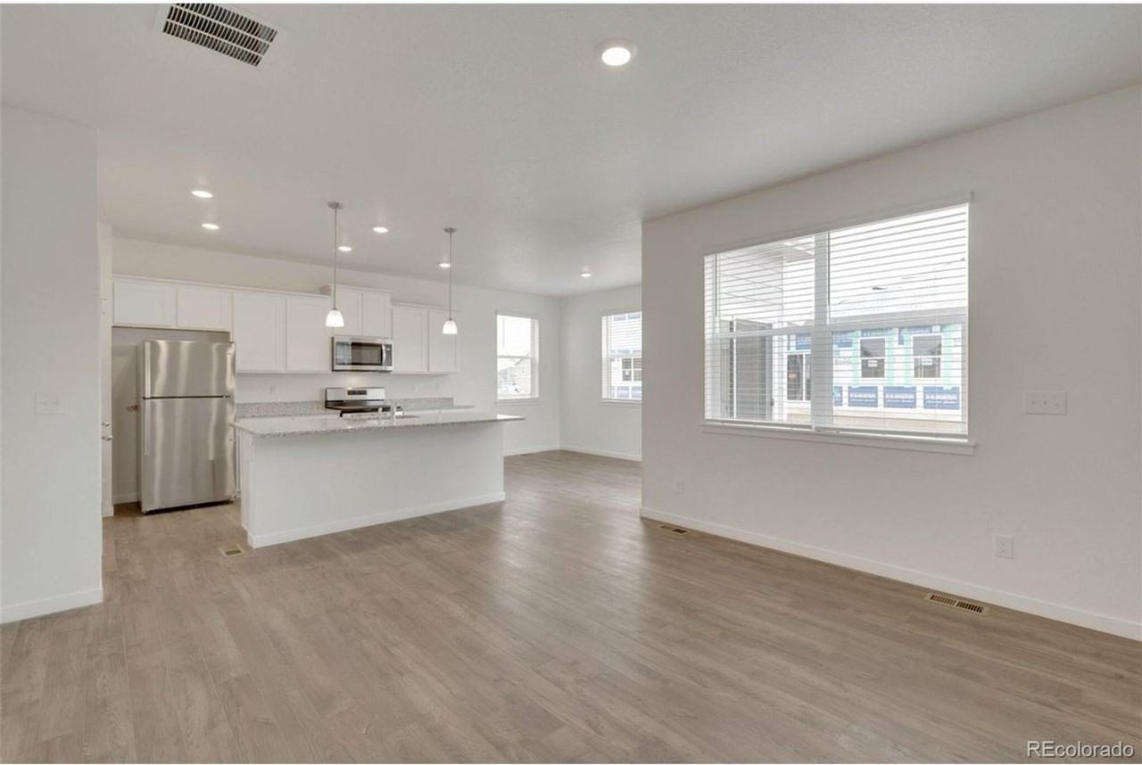 1857 Floating Leaf Dr - Photo 4 of 14