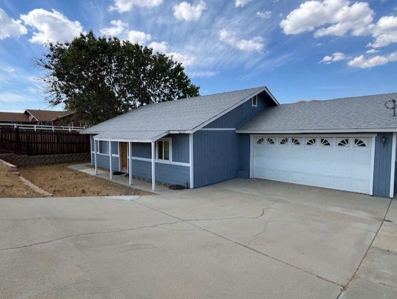 22117 Copper St - Photo 2 of 26